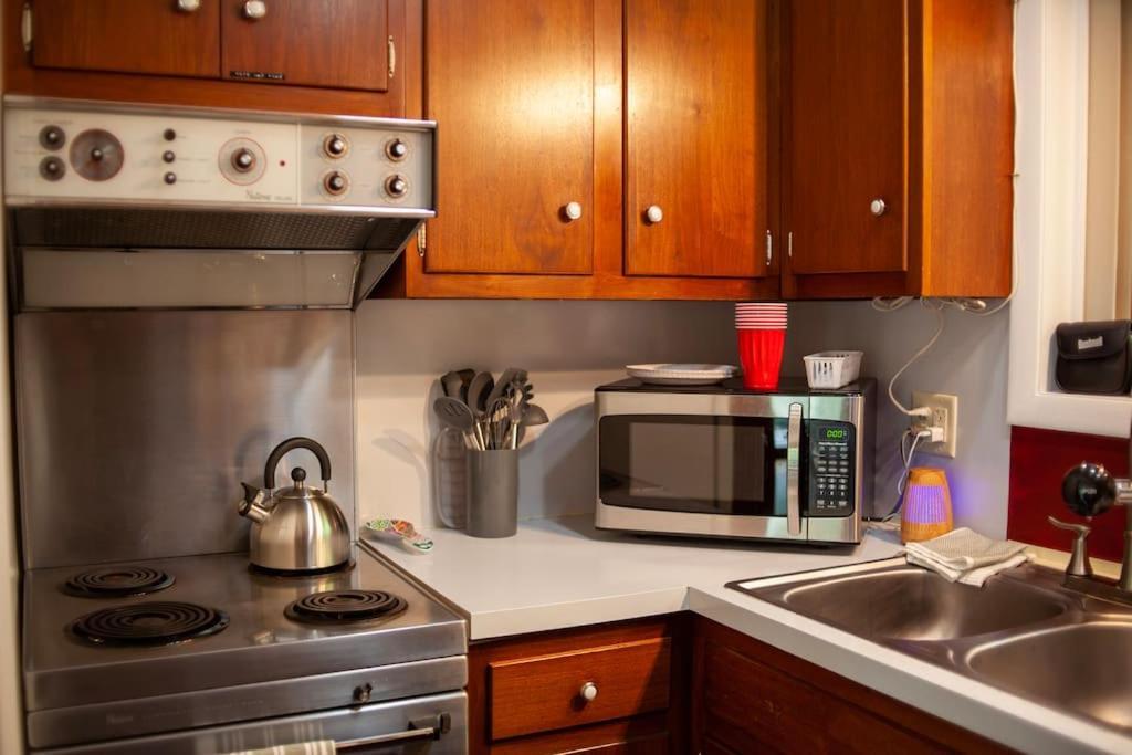 Modern Cabin With Hot Tub Grill Lake Beach Wineries Hiking Fishing And Hershey Park Family And Pet Friendly Superhosts On Ab&B Mount Gretna Exteriér fotografie