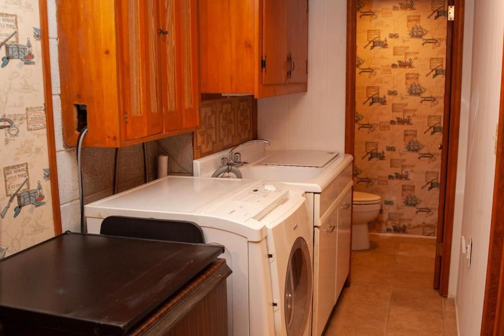Modern Cabin With Hot Tub Grill Lake Beach Wineries Hiking Fishing And Hershey Park Family And Pet Friendly Superhosts On Ab&B Mount Gretna Exteriér fotografie